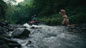 This JURASSIC WORLD Parkour Video Is Just Too Good