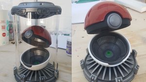 This Poké Ball Replica Has a Crazy, Awesome, Realistic Look