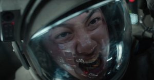 Thrilling Trailer for the Space Survival Korean Film THE MOON!