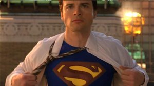 Tom Welling Teases His Possible Involvement with DC’s “Crisis on Infinite Earths” Crossover