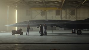 TOP GUN: MAVERICK Director Joseph Kosinski Breaks Down Scene Where Maverick Goes Hypersonic