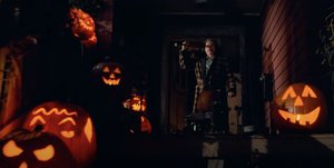 Trailer For Arrow's 4K Restoration of The Classic Halloween Horror Film TRICK 'R TREAT