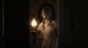 Trailer for Sarah Paulson's Horror Thriller HOLD YOUR BREATH Set in the Dust Bowl of the 1930s