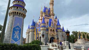 Walt Disney World Bans Eating and Drinking While Walking Around with Masks On