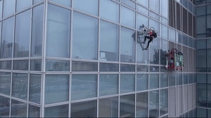 Watch a Rock Climber Scale a Skyscraper Using Vacuums