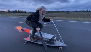 Watch This Dude Ride a Rocket-Powered Skateboard