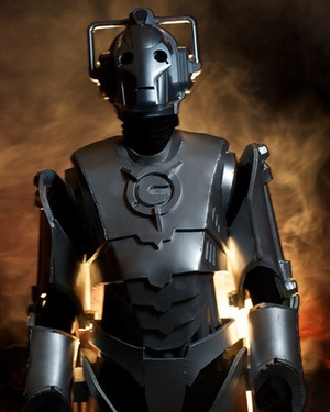 Wicked Cool DOCTOR WHO Cyberman Cosplay