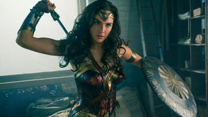 WONDER WOMAN Shines in World Premiere Trailer From Comic-Con