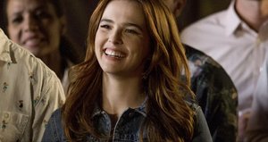 Zoey Deutch Joins Clint Eastwood's JUROR #2